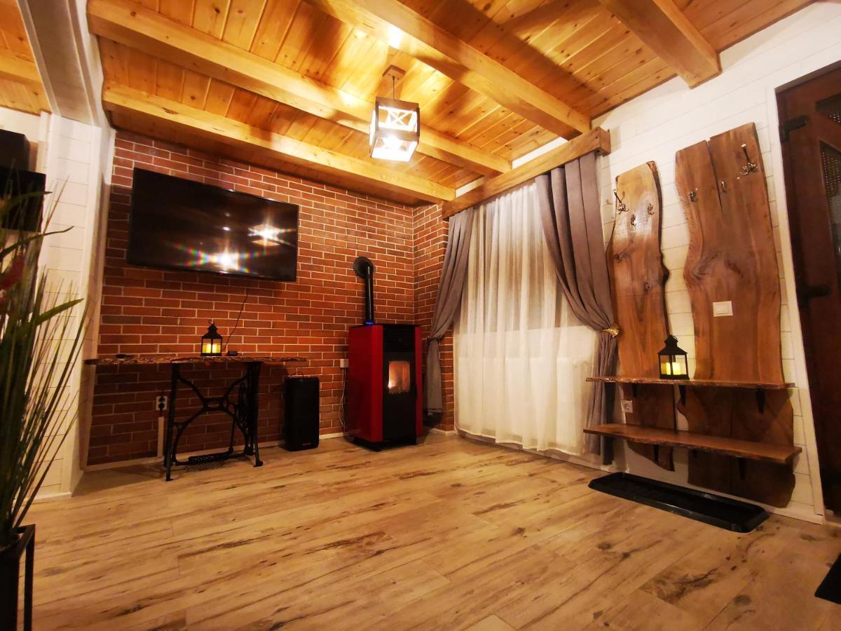 פורומבקו דה סוס Bear'S Lair Chalet מראה חיצוני תמונה